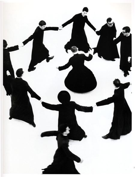 Не маю рук що пестили б мені обличчя1