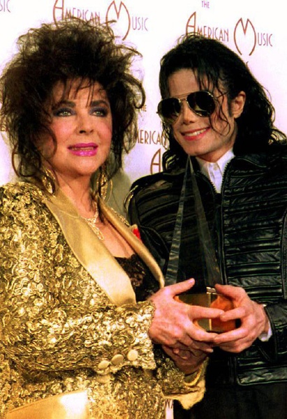 61, із своїм другом Майклом